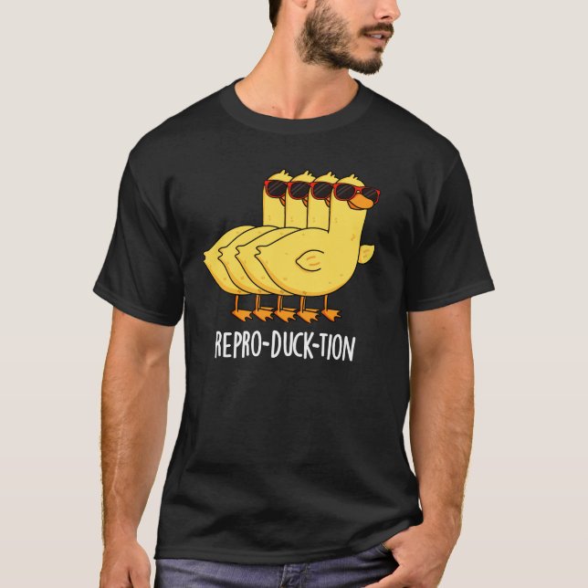Repro-duck-tion Funny Animal Duck Pun Dark BG T-Shirt (Vorderseite)