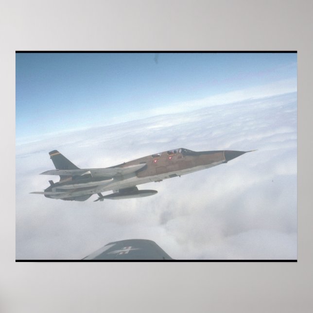 Republik F-105 ThunderChief_Military Aircraft Poster (Vorne)