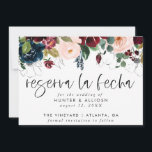 Reserva La Fecha Moderne FloralEinladung Gerettet Save The Date<br><div class="desc">Diese moderne Foto Hochzeit speichern das Datum der Flachkarte hat ein warmes, minimalistisches Design. Auf der Vorderseite steht ein lebendiger Skripttext über Ihren Vornamen und Datum. Auf der Rückseite haben wir den Hintergrund als transparent Set, sodass die Papierfarbe als Grundfarbe dient. Sie können eine Farbe für den Hintergrund auswählen, wenn...</div>