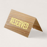 Reservierte Tabellen-Karte - unfertiges Holz