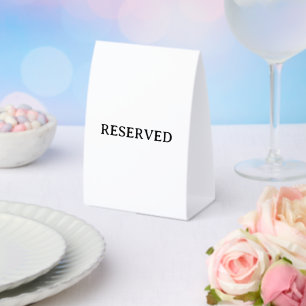 Reserviertes Papiertisch-Zelt-Schild für die Hochz Tischaufsteller
