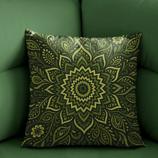Resilience of the Army Grown Throw Pillow Kissen
