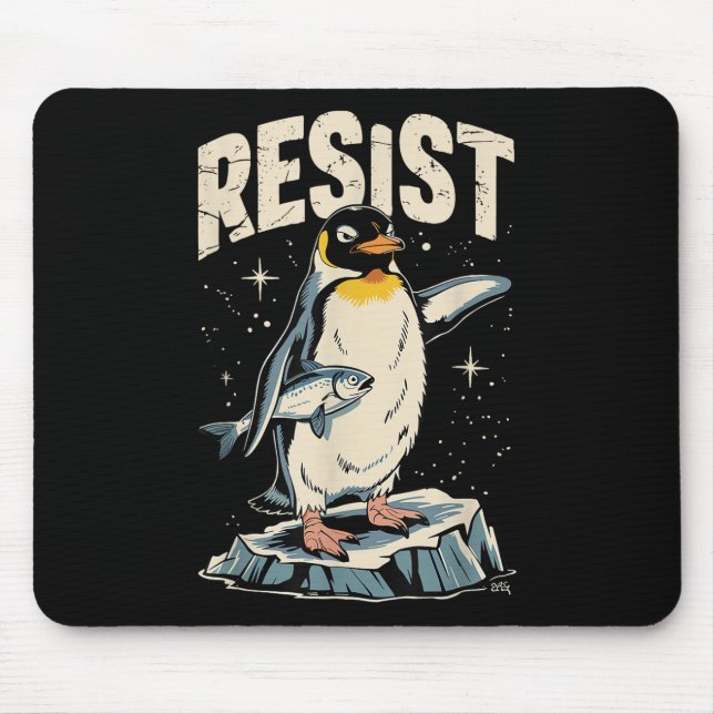 Resist Penguin Holding Fish Funny Protest Vintag Mousepad (Vorne)