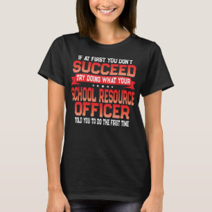 Ressourcen-Berater für Fun School - Funny SRO-Zita T-Shirt