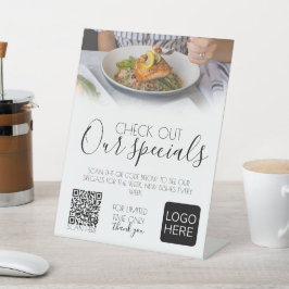 Restaurant Menü unsere Spezialitäten Schild Pedest