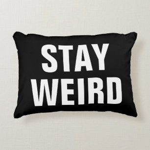 RESTEZ BIZARRES coussin décoratif typographie noir