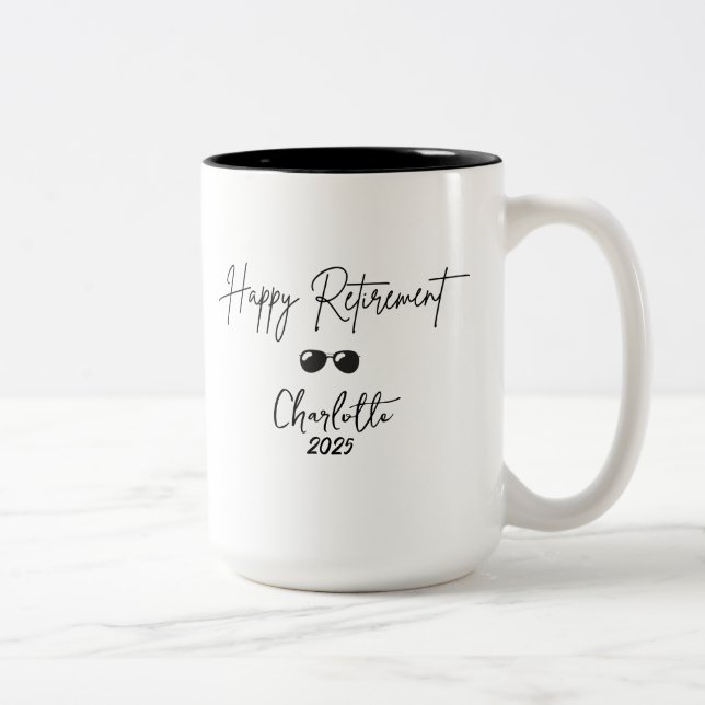 Retirement Gift – “The Adventure Begins” | Elegant Zweifarbige Tasse (Rechts)