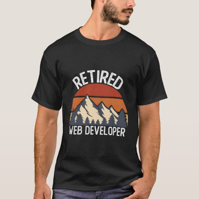 Retourenheber für den 2023-jährigen Webentwickler T-Shirt (Vorderseite)