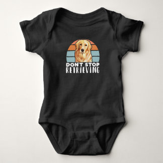 Retriever Hunde stoppen Mama Vater abrufen Baby Strampler