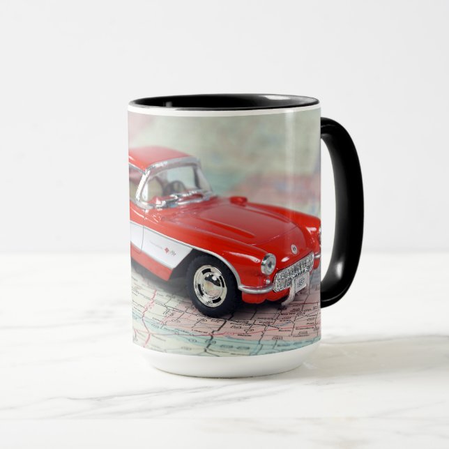 Retro 1957 Korvette auf der Straßenkarte Tasse (VorderseiteRechts)