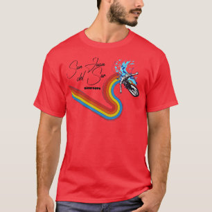 Retro 70er80er Style Rainbow Surfing Wave Nicaragu T-Shirt