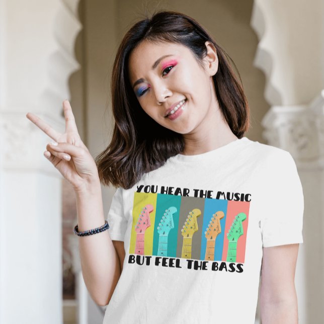 Retro 70er Gitarre und Musikvibes Grafik T-Shirt (Von Creator hochgeladen)