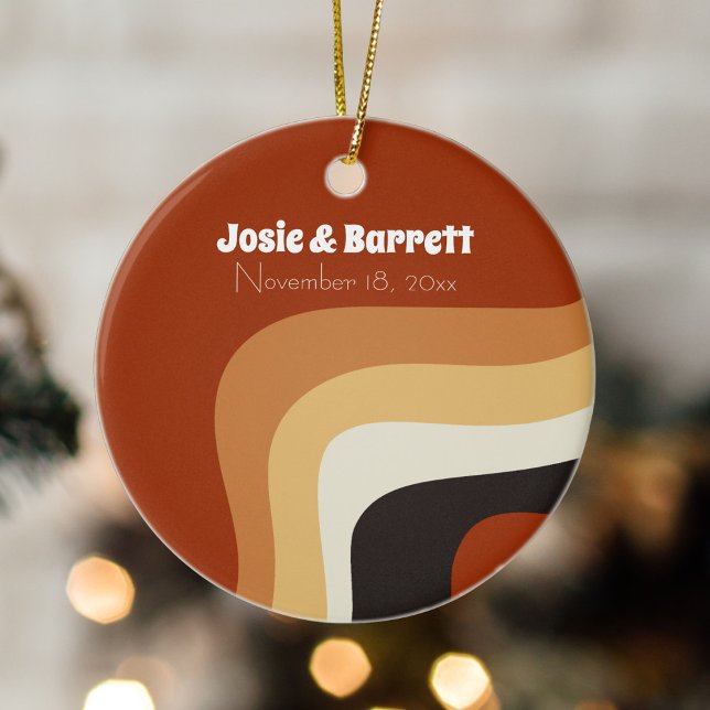 Retro 70er Groovy Wedding Couple Foto Weihnachten Keramik Ornament (Von Creator hochgeladen)