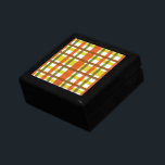 Retro 70er Orange Yellow Kariert Geschenkbox<br><div class="desc">Dieses trendige,  originelle 70er-inspiriert Geschenkboxen-Design ist in Orange-,  Goldgelb-,  Moosgrün- und Rotbrauntönen kariert wie die frühen 1970er oder späten 1960er Jahre. Das nahtlose,  karierte Muster ist etwas gestört,  es sieht so aus,  als ob es angestrichen wurde. Das ist ein cooles,  altes Schuldesign.</div>