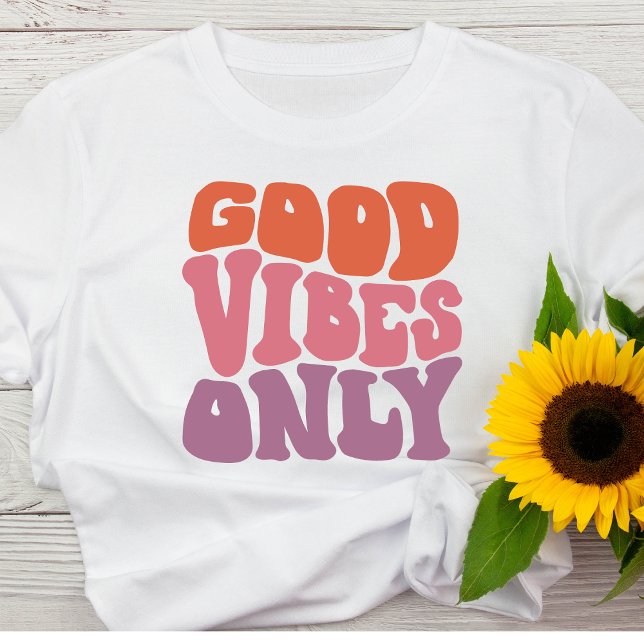 Retro 70's Good Vibes Only Women's Basic T - Shirt (Von Creator hochgeladen)
