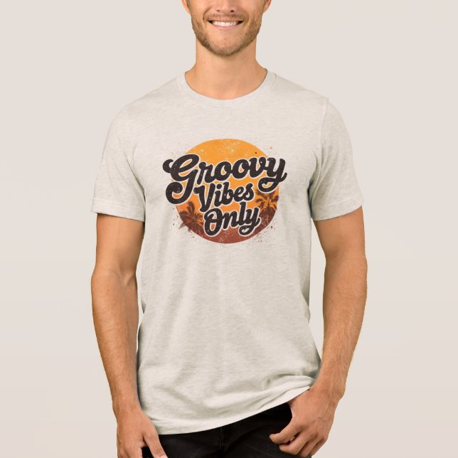 Retro 70s Sunset Palm Trees Groovy Vibes Only Tri-Blend Shirt (Vorderseite)
