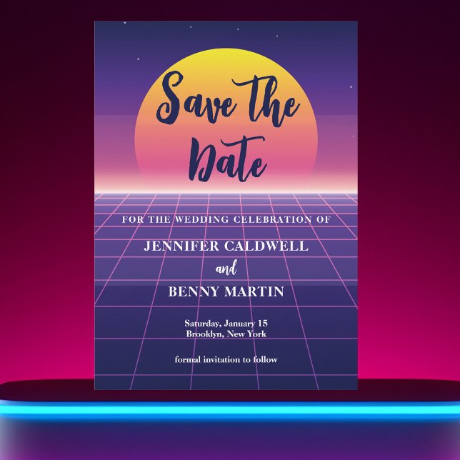 Retro 80er Neon Lila Synthwave Sunset Rock Star Save The Date (Von Creator hochgeladen)