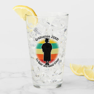 Retro Abschluss Graduate Cap & Gown Girl Glas