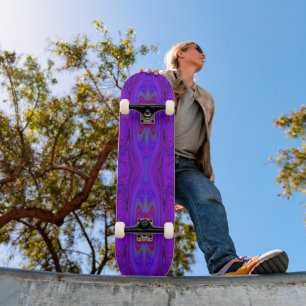 Retro abstraktes lila und königsblaues Muster Skateboard