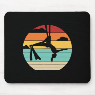 Retro-Aerial-Yoga-Aerialist-Gymnastik-Tänzerin Aer Mousepad