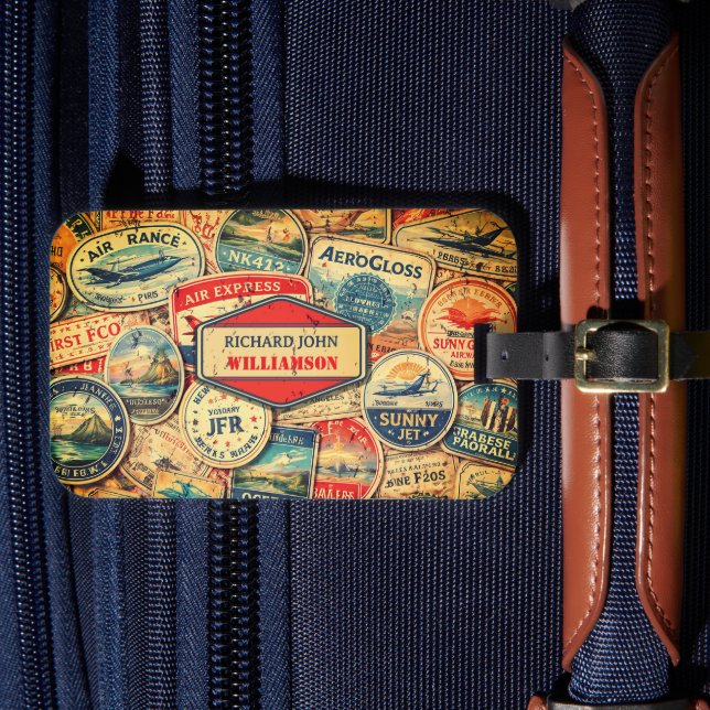 Retro Airline Style Custom Name Travel Stamps Gepäckanhänger (Vorderseite Insitu 4)