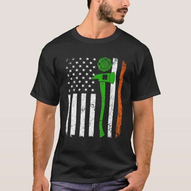 Retro American Flag Feuerwehrmann St Patricks Day  T-Shirt (Vorderseite)
