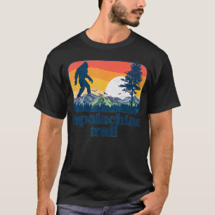 Retro Appalachen Wandern neben dem Wasser T-Shirt