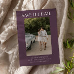 Retro Art Deco Dunkle Dusty Lila Foto Hochzeit Save The Date<br><div class="desc">Farbenfroh Elegante Art Deco Deco Festival - Martha Argerich Projekt Im Fünfspänner über den Gotthard Der Mensch und die Weintrauben Foto</div>