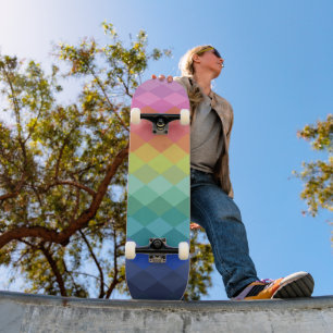 Retro Ästhetische, dynamische Regenbogenformen Mus Skateboard
