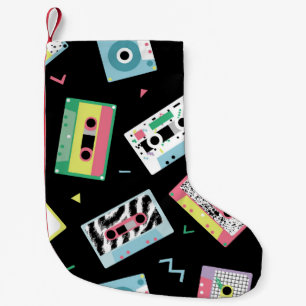 Retro-Audiokassetten, 80er-Jahre-Muster. Kleiner Weihnachtsstrumpf