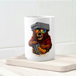 Retro-Bär mit Käsehobel-Hut und Sonnenbrille Kaffeetasse