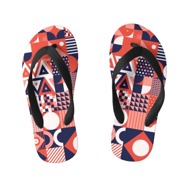 Retro Bauhaus Design, farbenfroh geometrisch. Kinderbadesandalen (Fußbett)