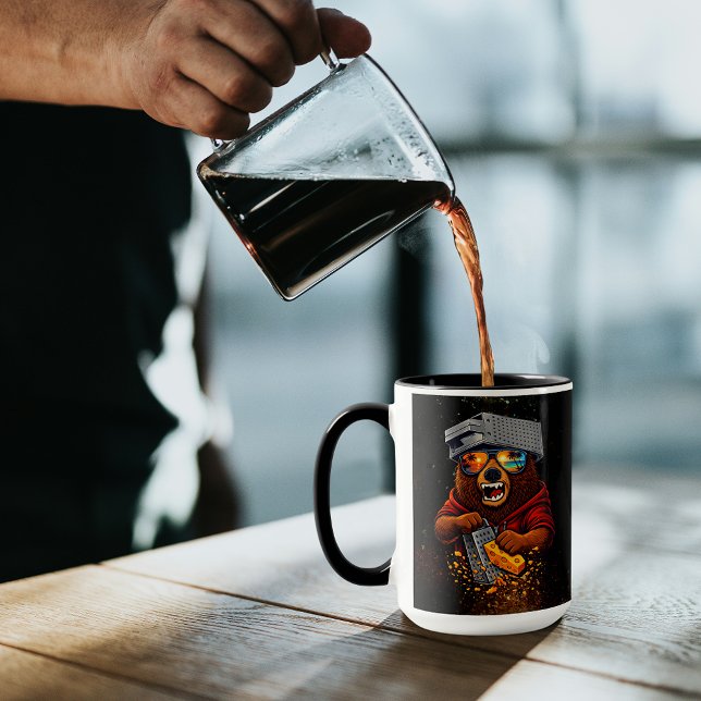 Retro Bear With Cheese Grater Hat and Sunglasses Tasse (Von Creator hochgeladen)