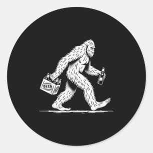 Retro Bigfoot Drink Beer - Funny Sasquatch Runder Aufkleber
