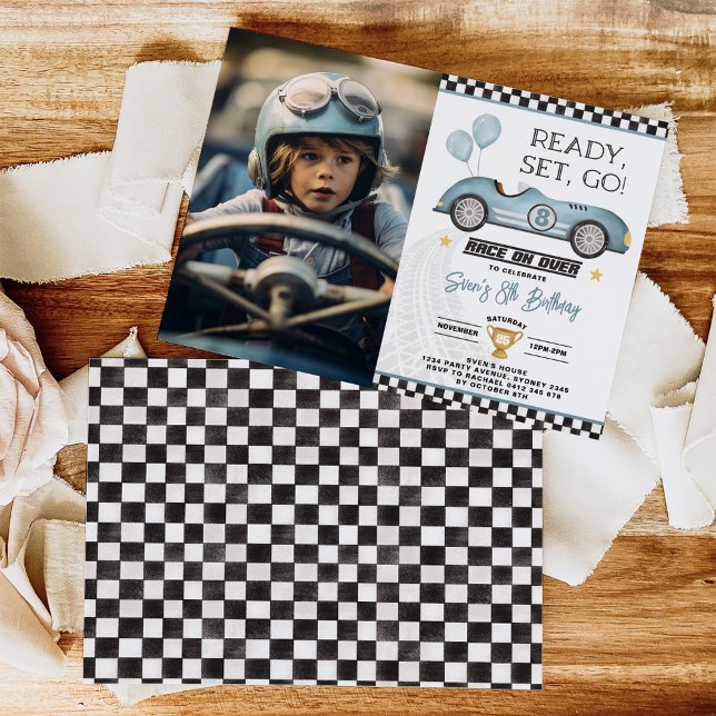 Retro Blue Race Car Balloon Boy Birthday Foto Einladung (Von Creator hochgeladen)