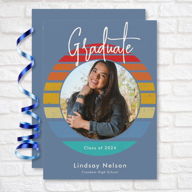 Retro Blue Red Orange Sunset Foto Abschluss Einladung (Retro Blue Red Orange Sunset Arch Photo Graduation Invitation)