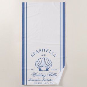 Retro Blue Seashells & Wedding Bells Bachelorette Strandtuch