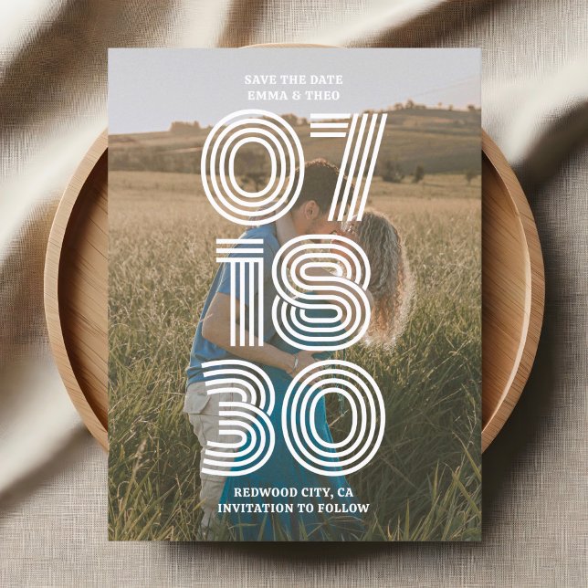 Retro Bold Foto Wedding Save the Date Postkarte (Von Creator hochgeladen)