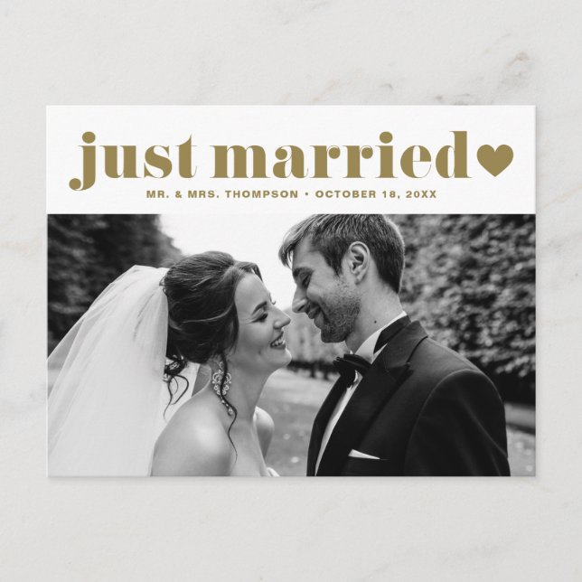 Retro Bold Typografy Gold Just Married Foto Postkarte (Vorderseite)