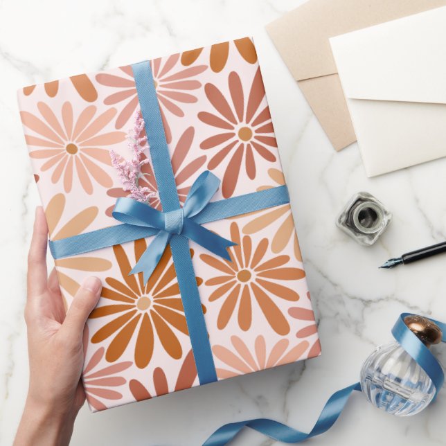 Retro Brownish Daisy Geschenkpapier (Schenken)