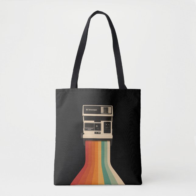 Retro Camera with Rainbow Print Tasche (Vorderseite)