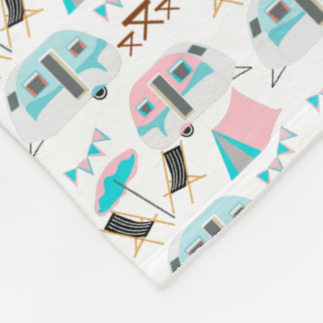 Retro Caravan Camping Niedlich Personalisiert Fleecedecke (Ecke)