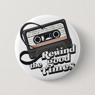 Retro Cassette Design für Nostalgie-Liebhaber Button