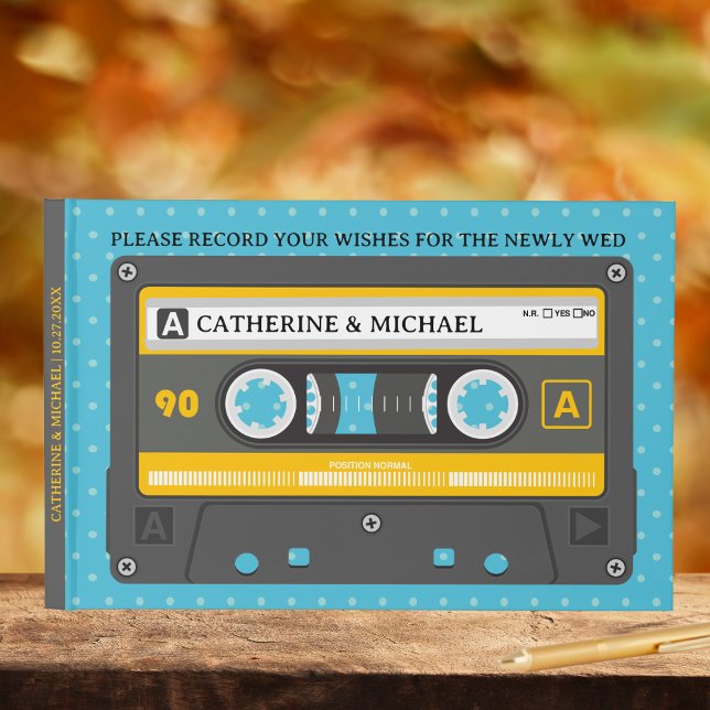 Retro Cassette Tape Musical Fun Pop Art Wedding Gästebuch (Von Creator hochgeladen)