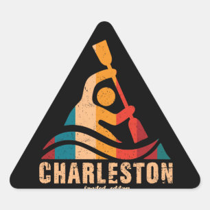 Retro Charleston Kayaking Dreieckiger Aufkleber