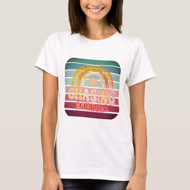 Retro Chasing Rainbows T-Shirt (Vorderseite)