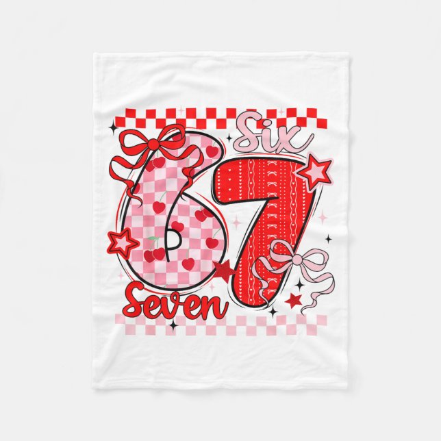 Retro Checkered Valentine Six Seven Meme 67 Viral  Fleecedecke (Vorderseite)