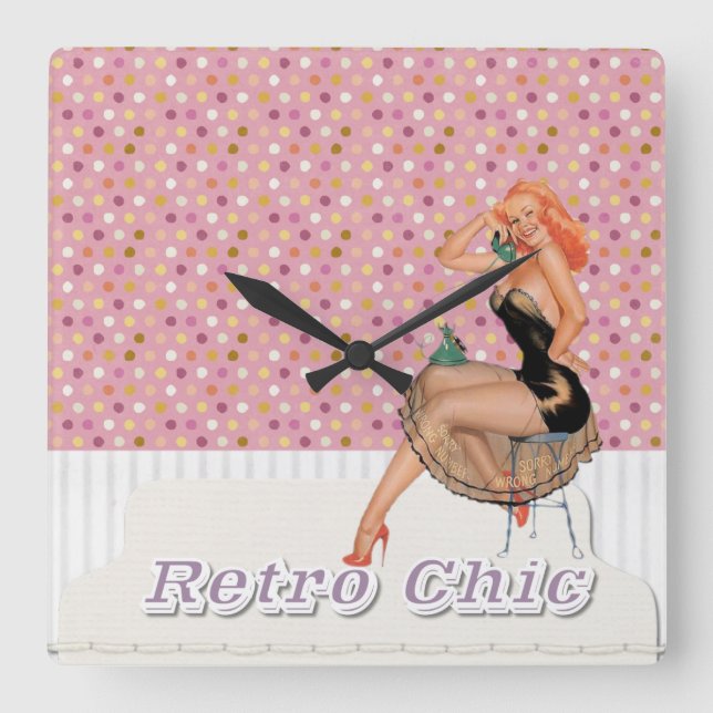 Retro Chic Pinup Girl Quadratische Wanduhr (Vorderseite)