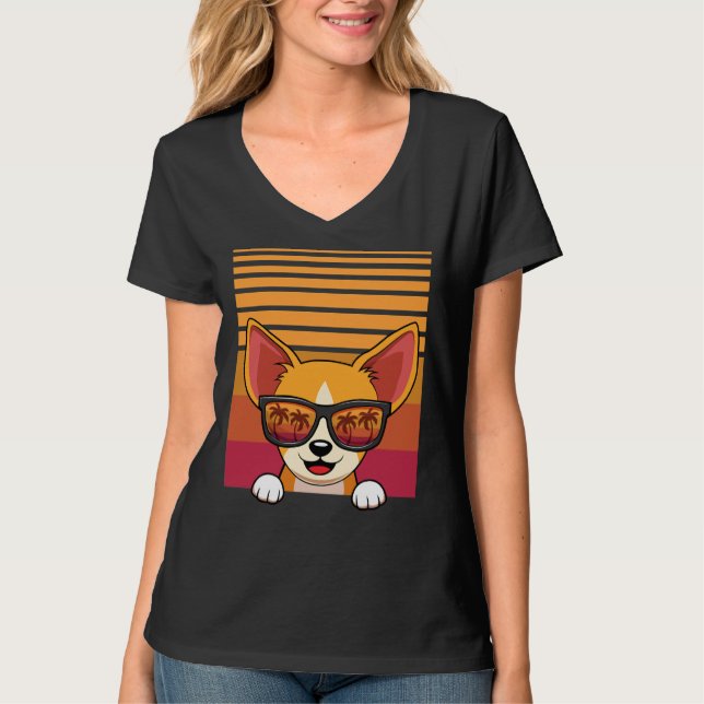 Retro Chihuahua Dog Sonnenbrille Aloha Beach T-Shirt (Vorderseite)