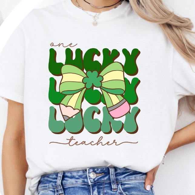 Retro Coquette One Lucky Teacher St. Patrick’s Day T-Shirt (Von Creator hochgeladen)